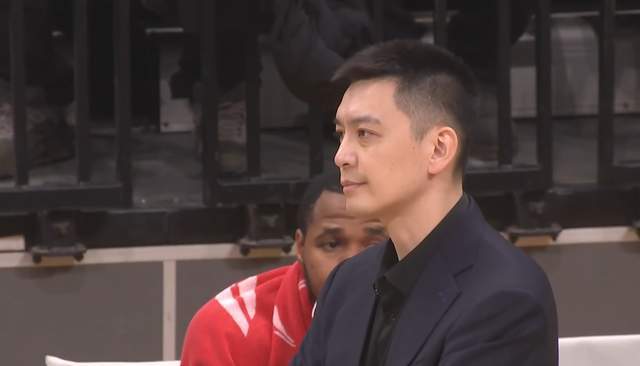 直播吧-真不手软!高诗岩末节12分浇灭旧主,赵继伟12+7+6怒了,杨鸣无助